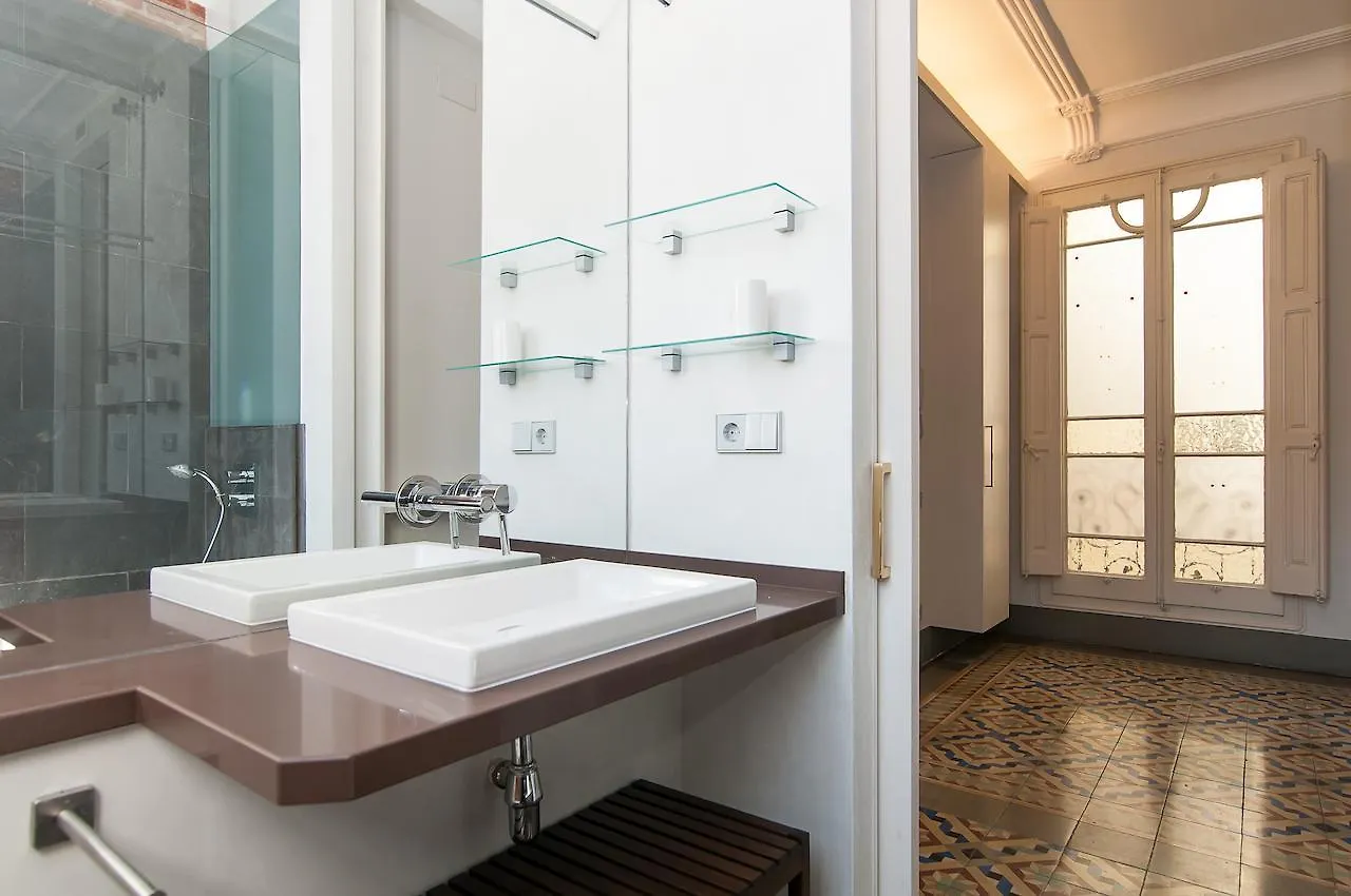 Montaber Apartment - Diagonal Barcelona Spain